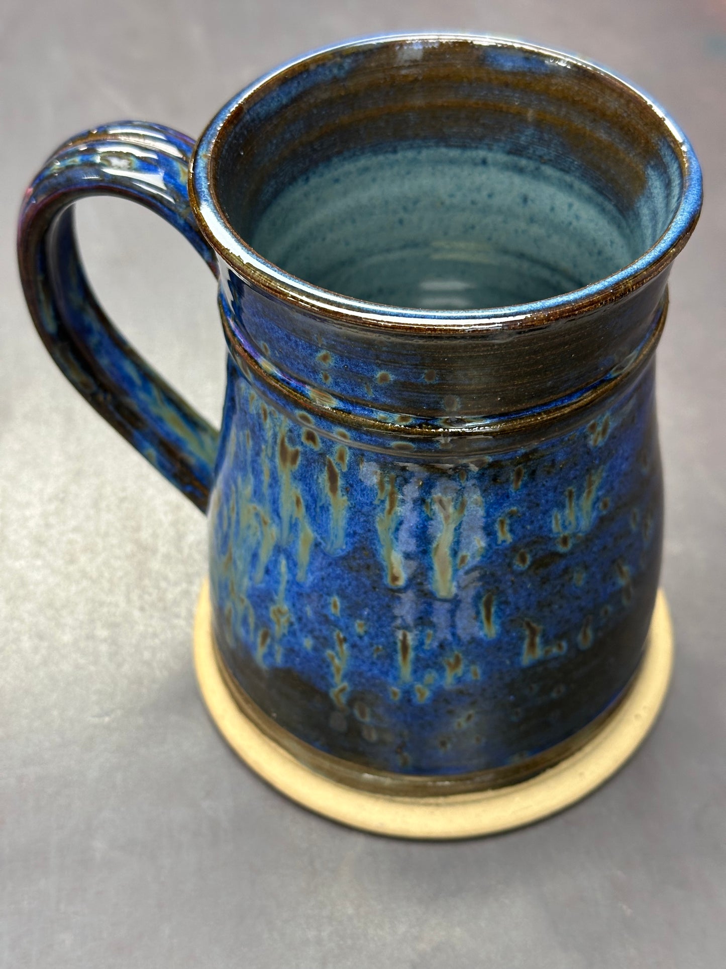 Tankard in Brown, Blue and Green approximately 24 ounces (TS0101)